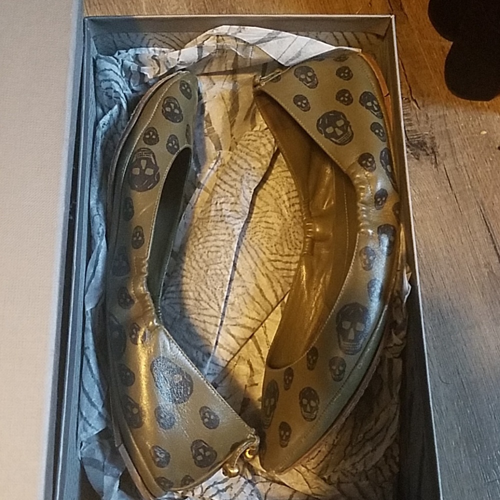 ALEXANDER MCQUEEN Skull Flats